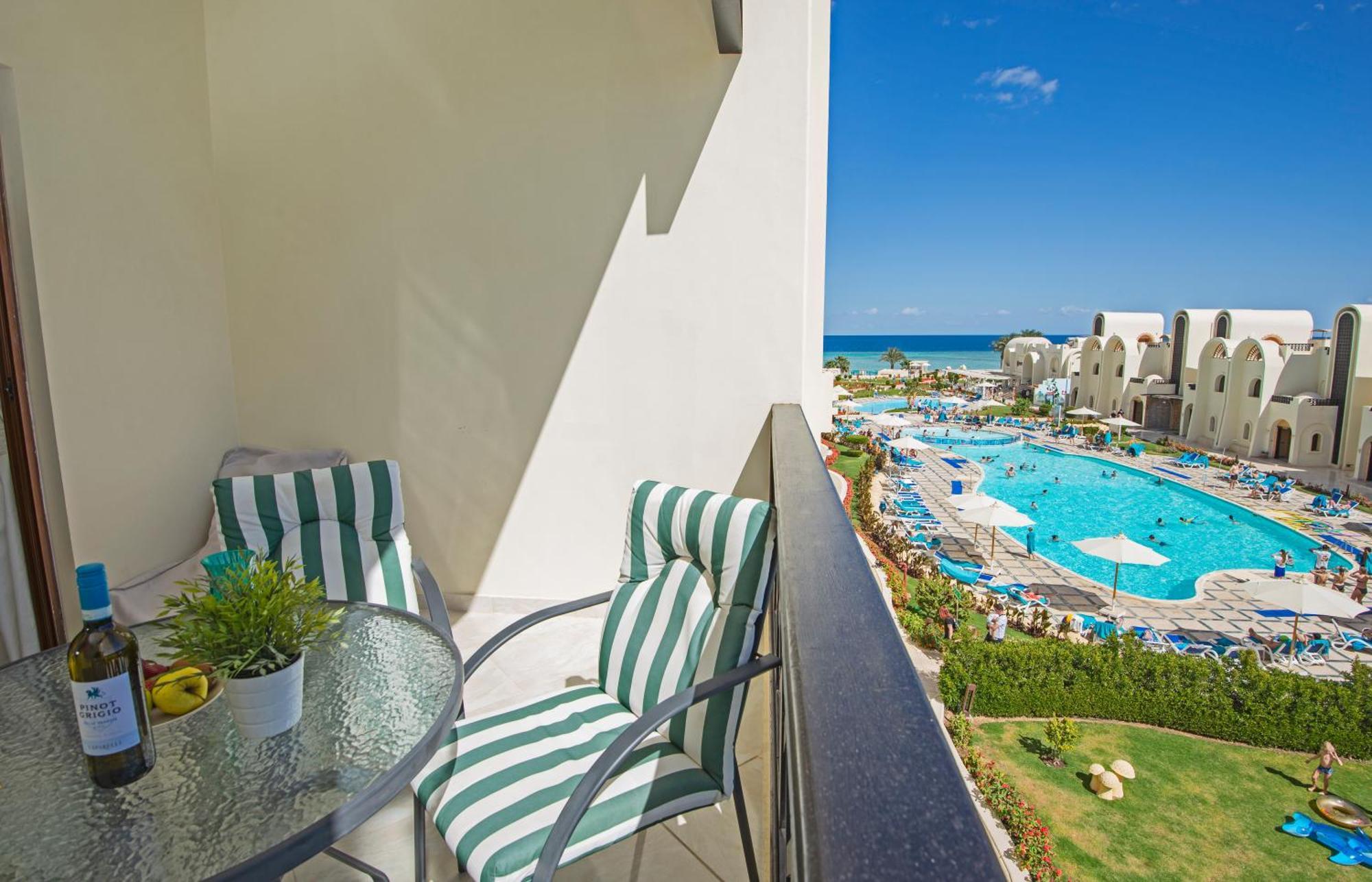 Buki-gravity-homes: Seaview In 5-star Gravity Sahl Hasheesh Apartment