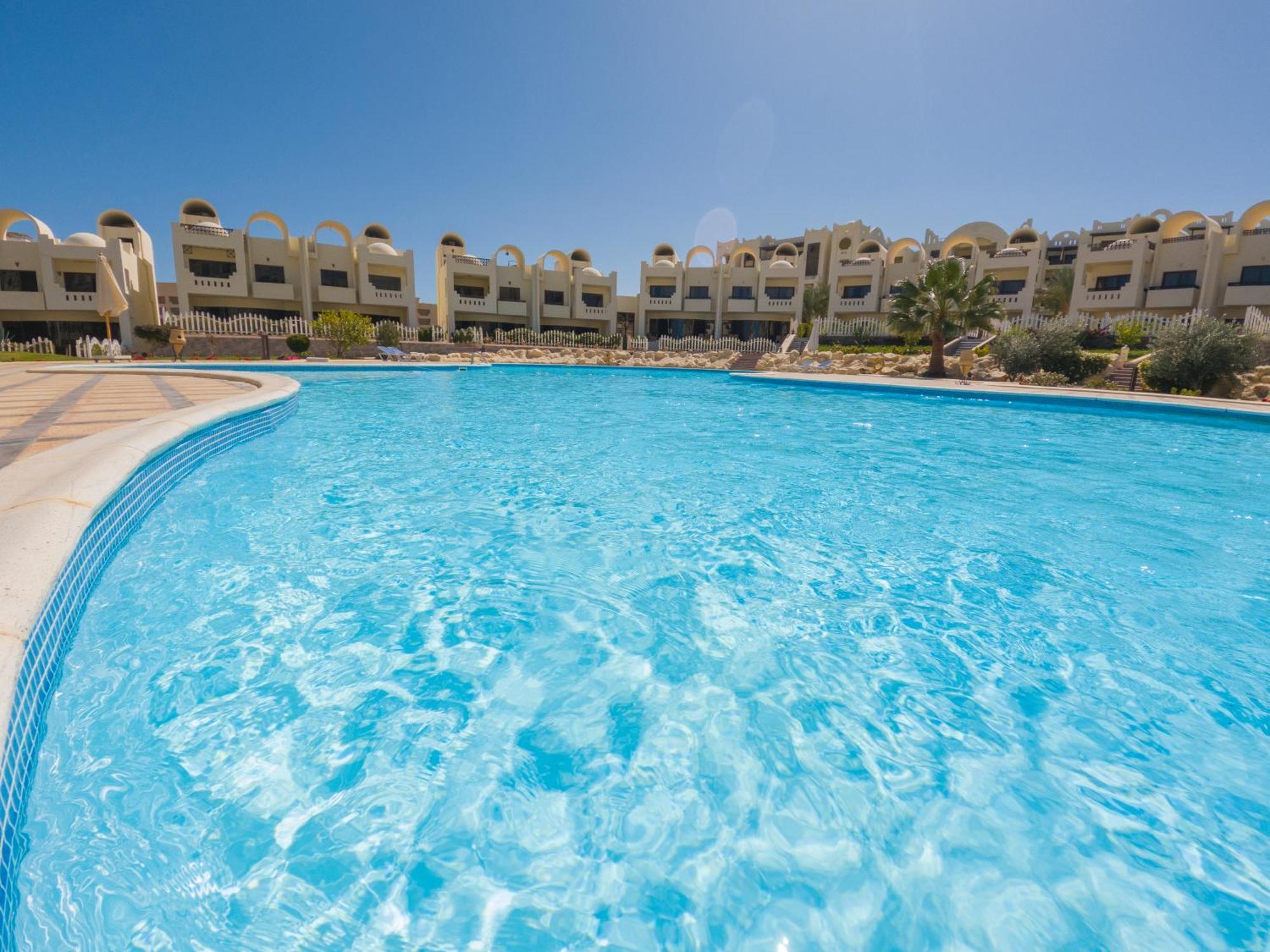 Apartment Buki-gravity-homes: Seaview In 5-star Gravity Sahl Hasheesh *