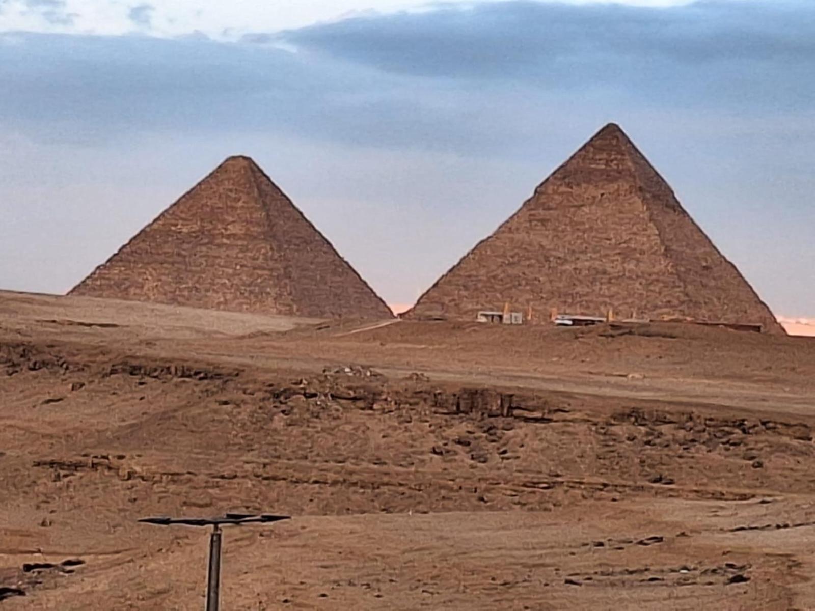 Atlantis Pyramids New *