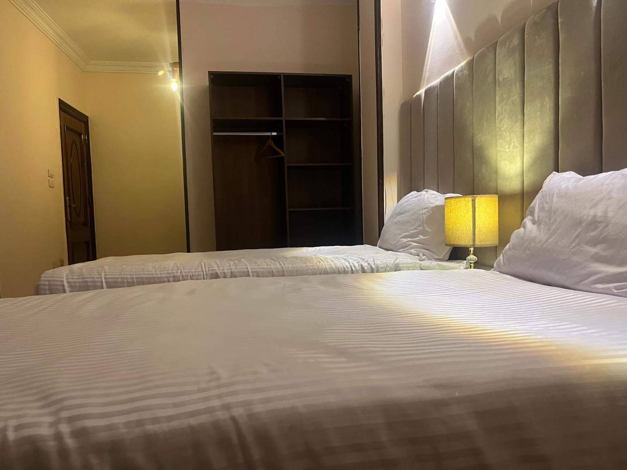 Badr Pyramids Inn
