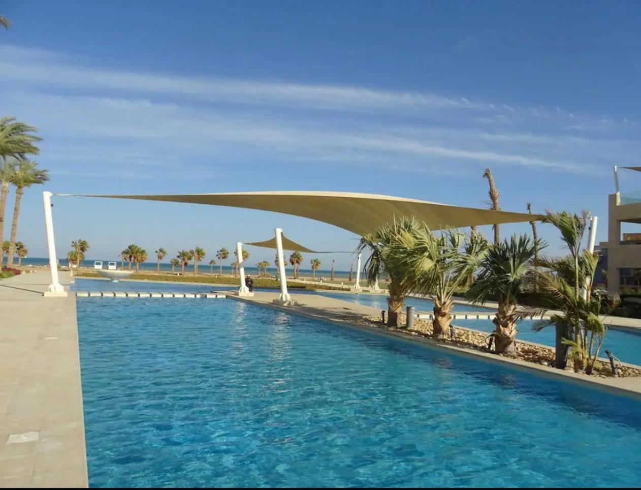 Apartament Fabulous Sea View 1 Bedroom & Private Garden To The Pool At Mangroovy