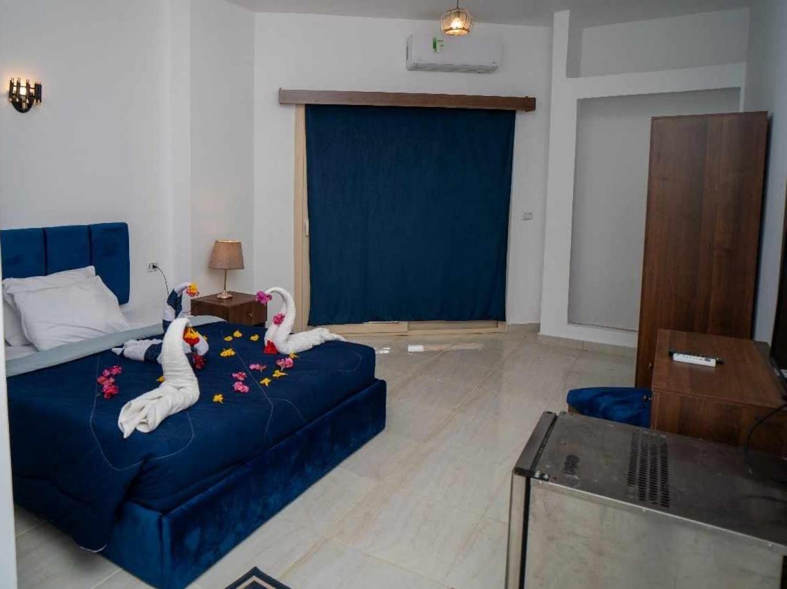 Fox House & El Gouna 4*