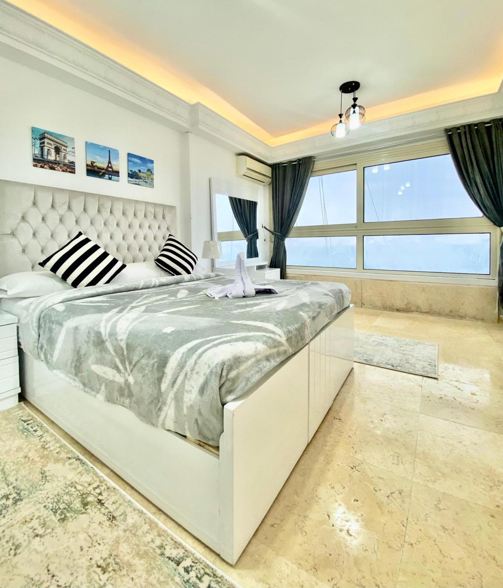 Luxury Stanley Direct Sea View Daire