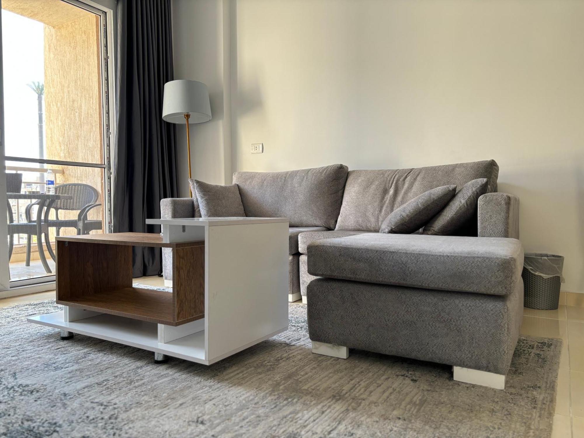 Luxury Inn: 2br Amazing Location In B11 *