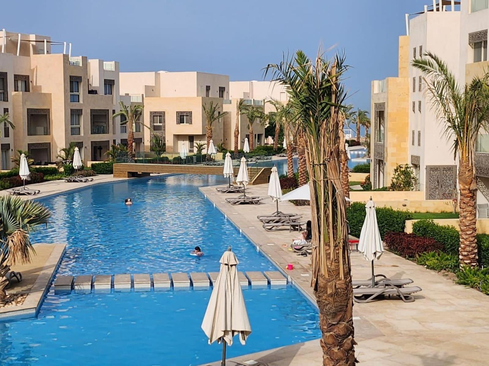 Mangroovy El Gouna A F *
