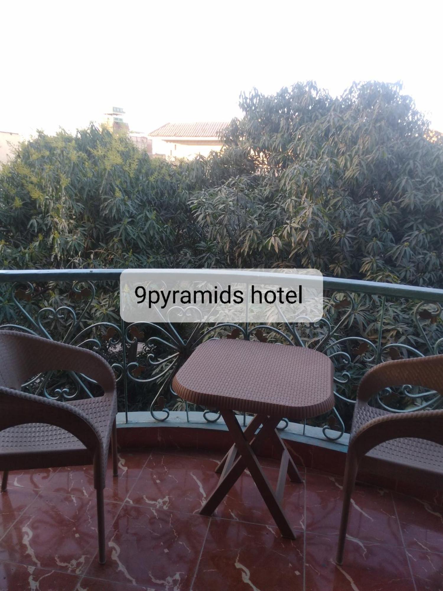 9pyramids Pensiune
