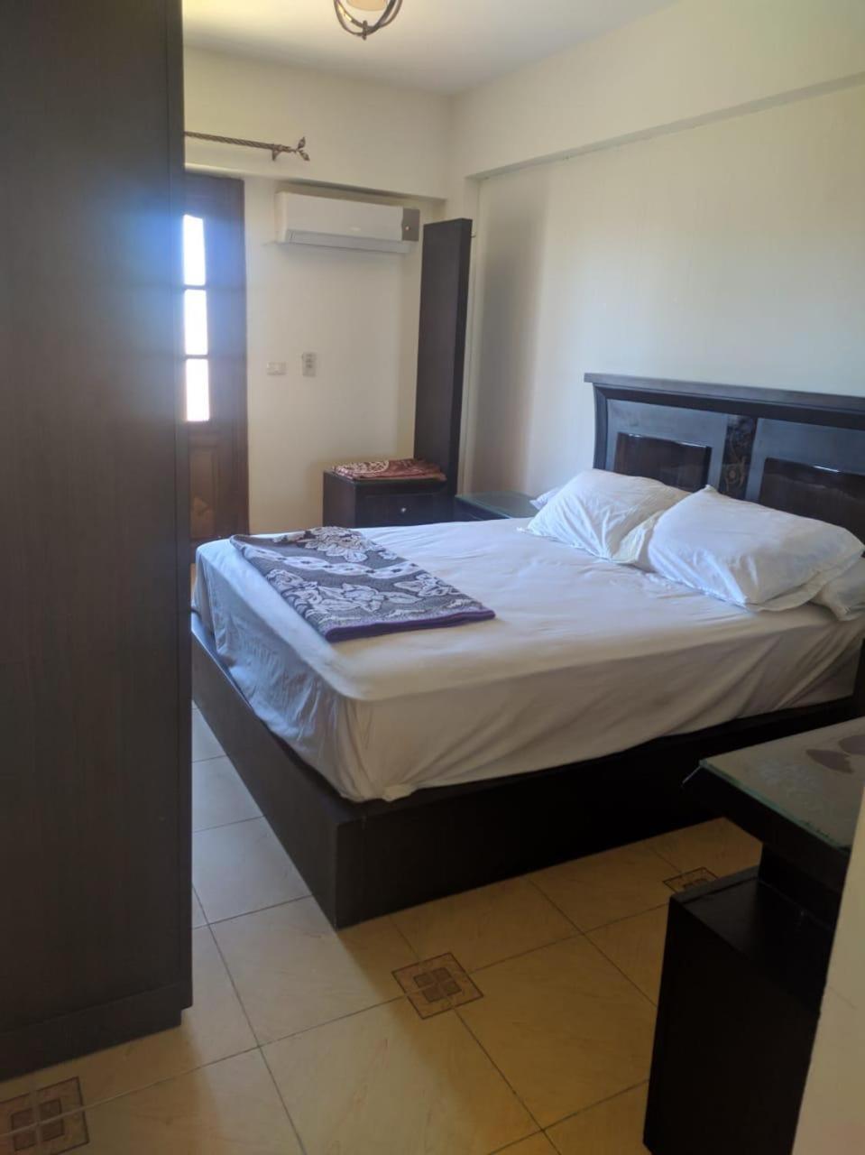 مفروشة لك وحدك قريبة من مكتبة الاسكندرية Apartment *