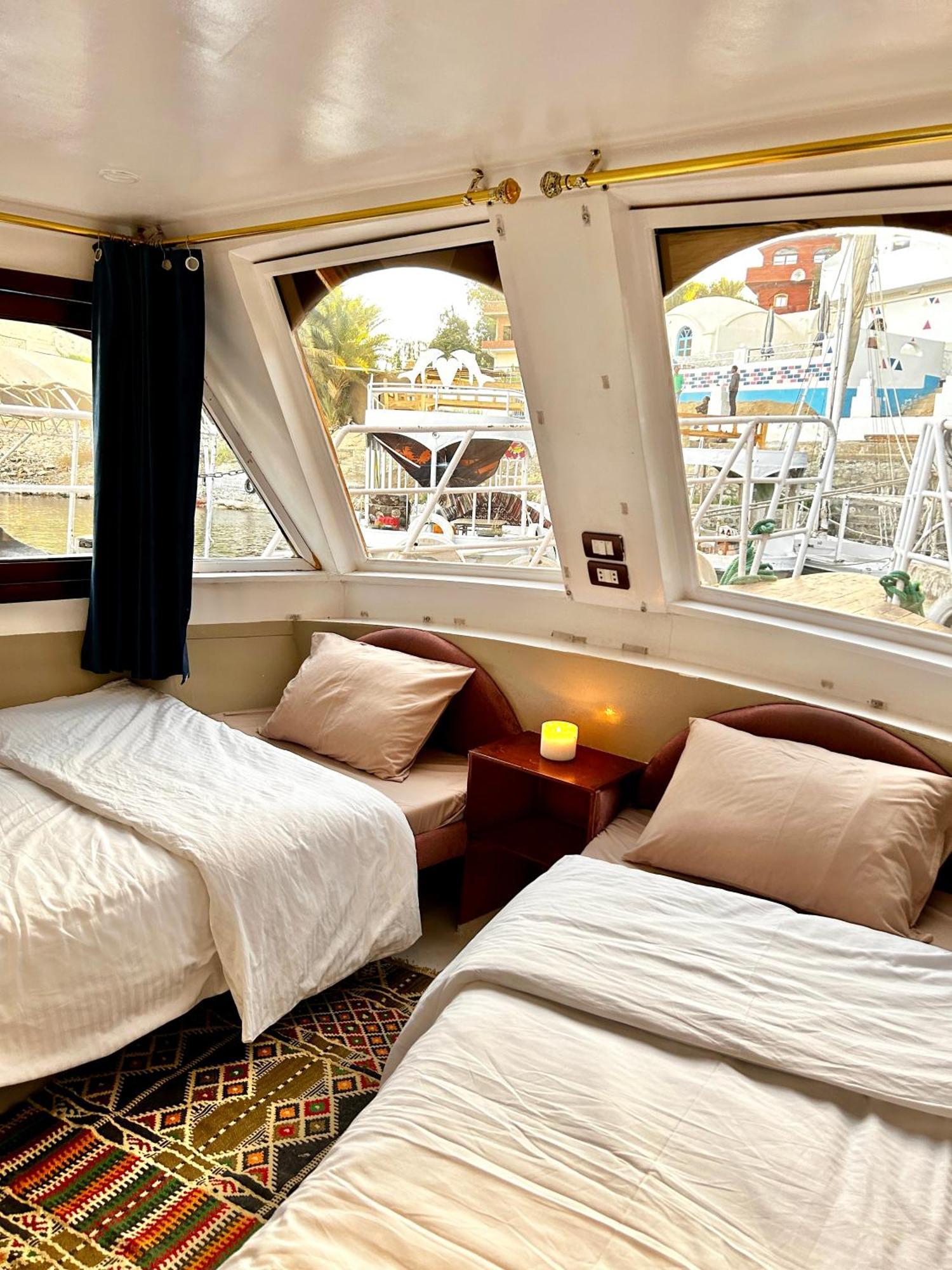 Houseboat And Nile Cruises Zainoba Botel *