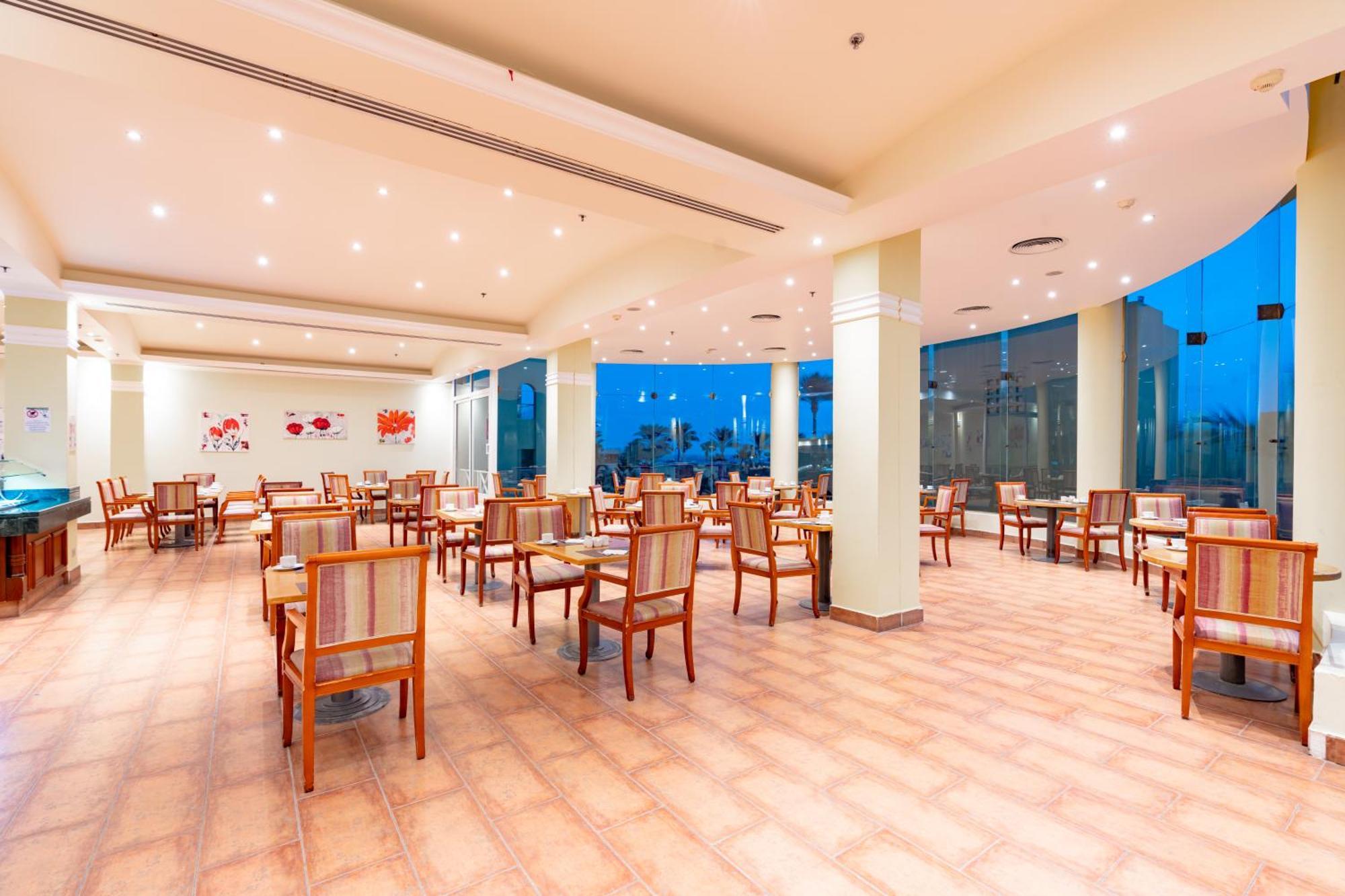 Palm Families And Couples Only Resort 4*