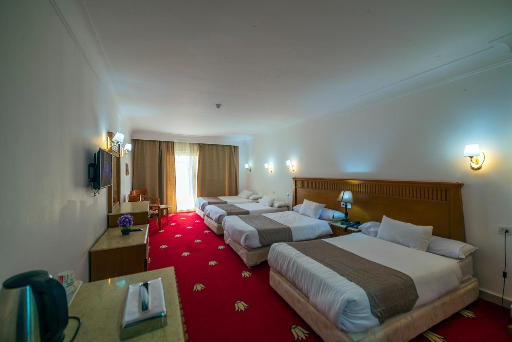 Hotel Regency Pyramids Kafret el-Gabal