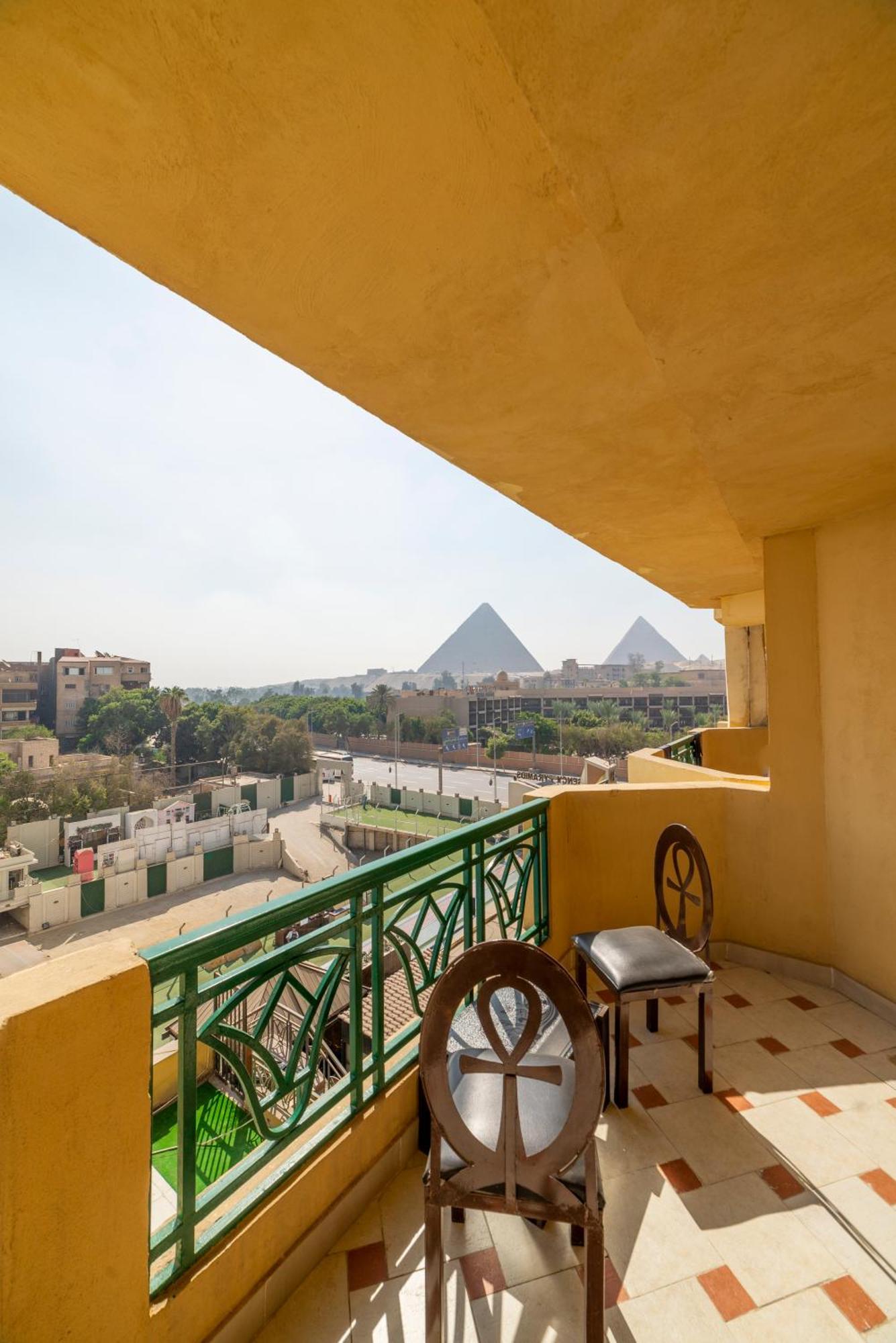 Regency Pyramids Hotel Kafrat al Jabal