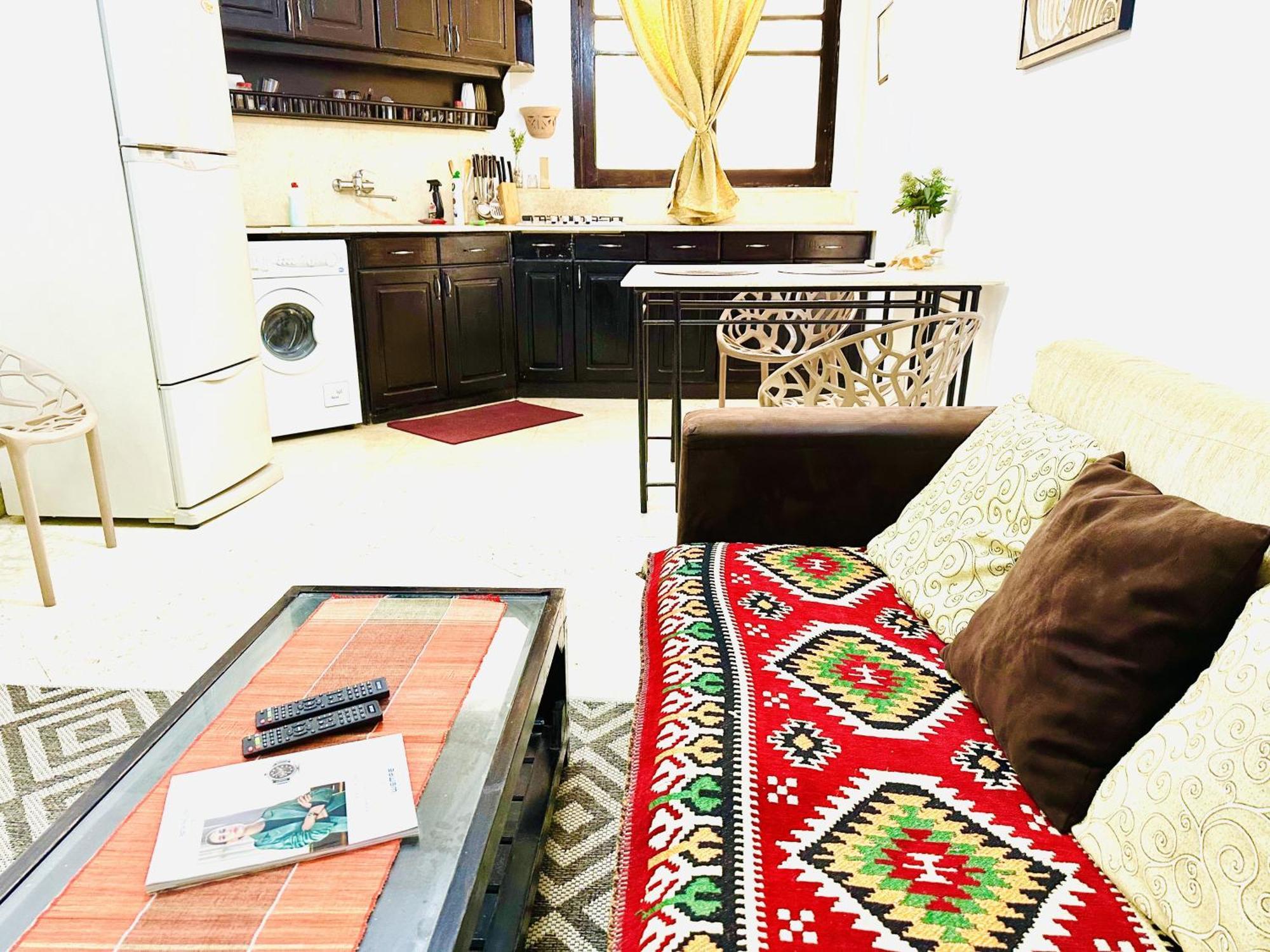 Apartment Zebra Center