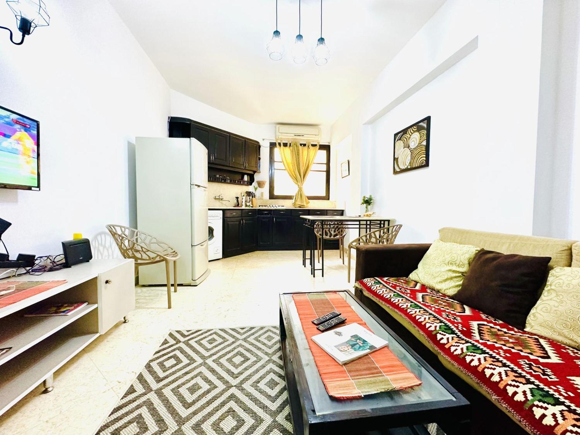 Zebra Center Apartment