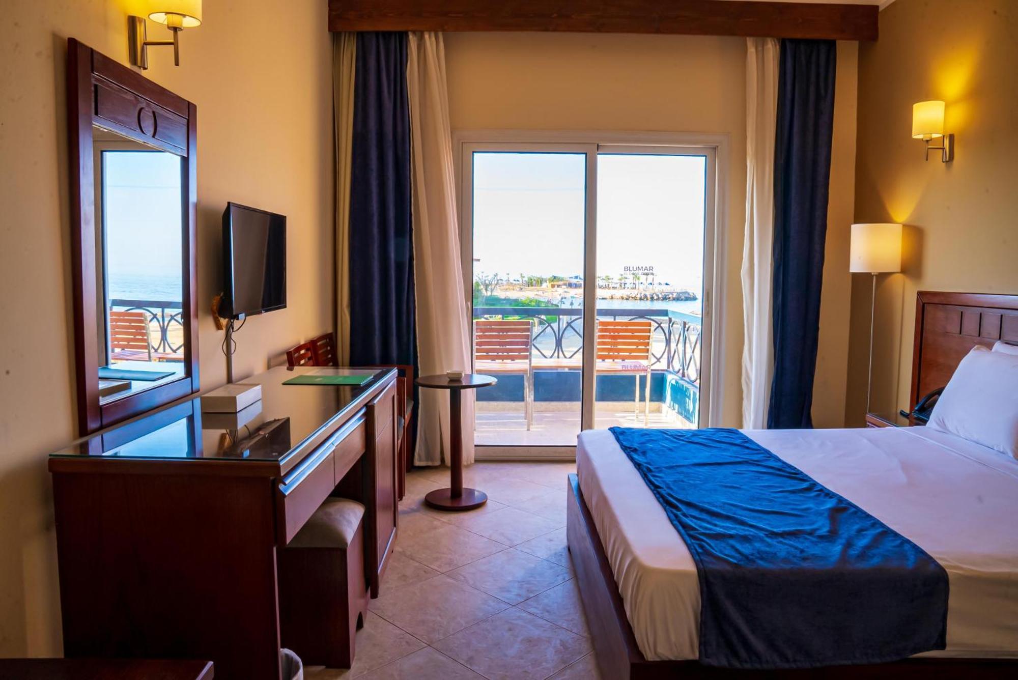Blumar El Dome Hotel