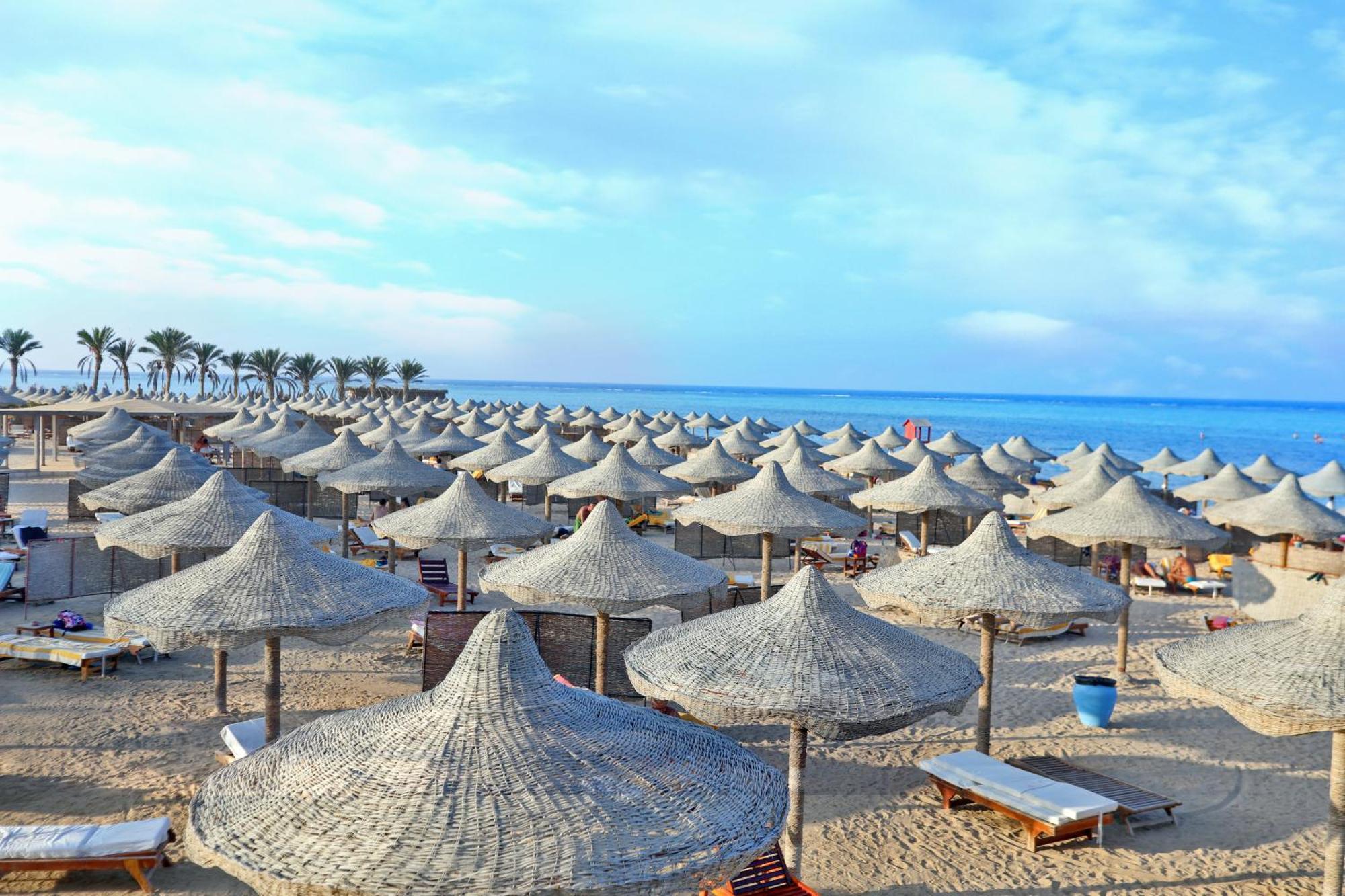 Dream Lagoon & Aqua Park Hotel 4*