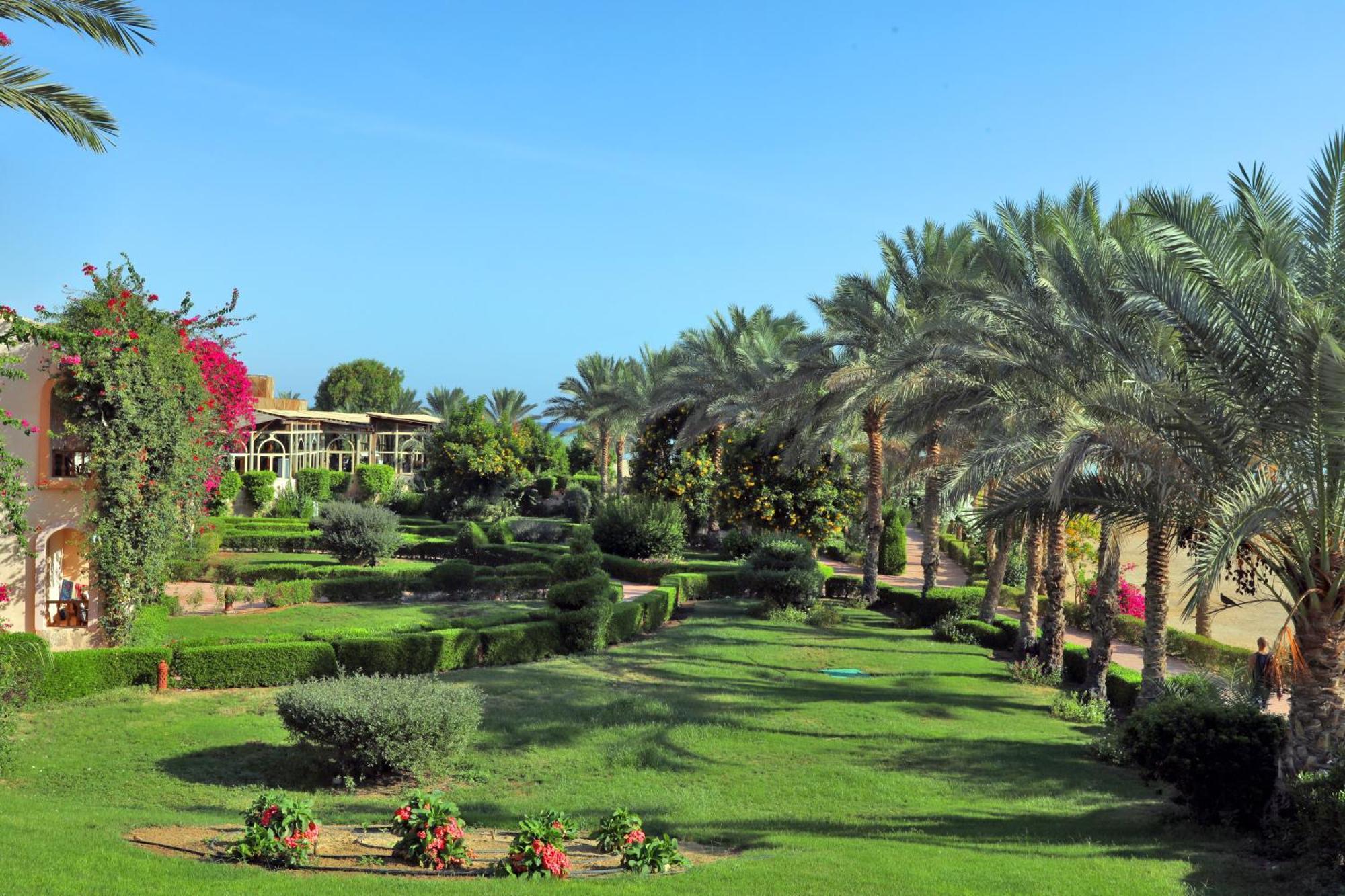Dream Lagoon & Aqua Park 4*