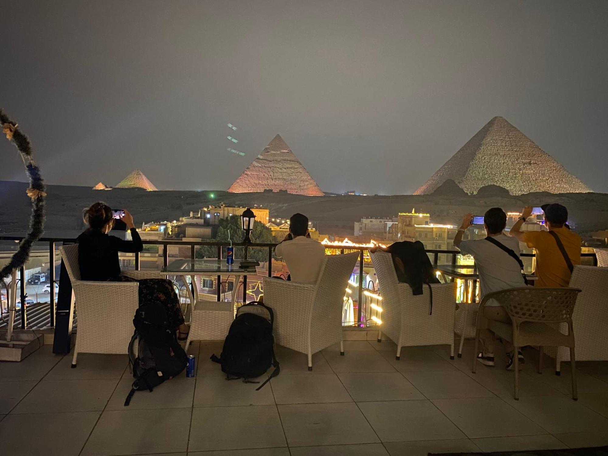 Golden Pyramids Hotel Kafret el-Gabal