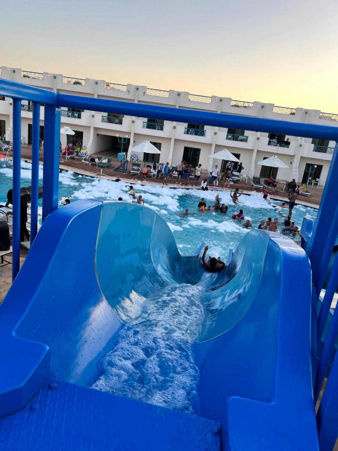 Cliff Sharm el-Sheikh