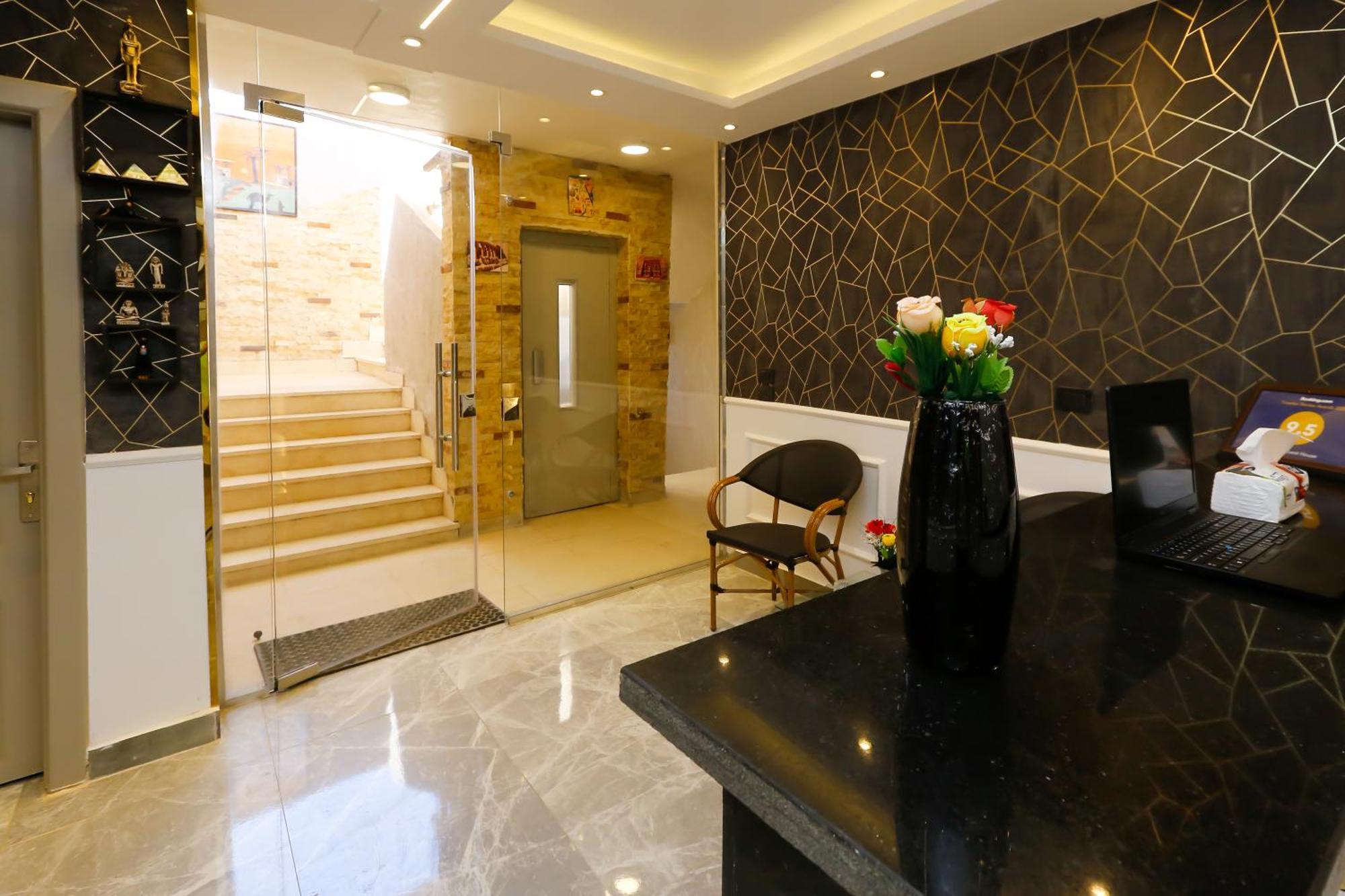 Venus Pyramids - Roof Access W Free Break Fast Kafrat al Jabal