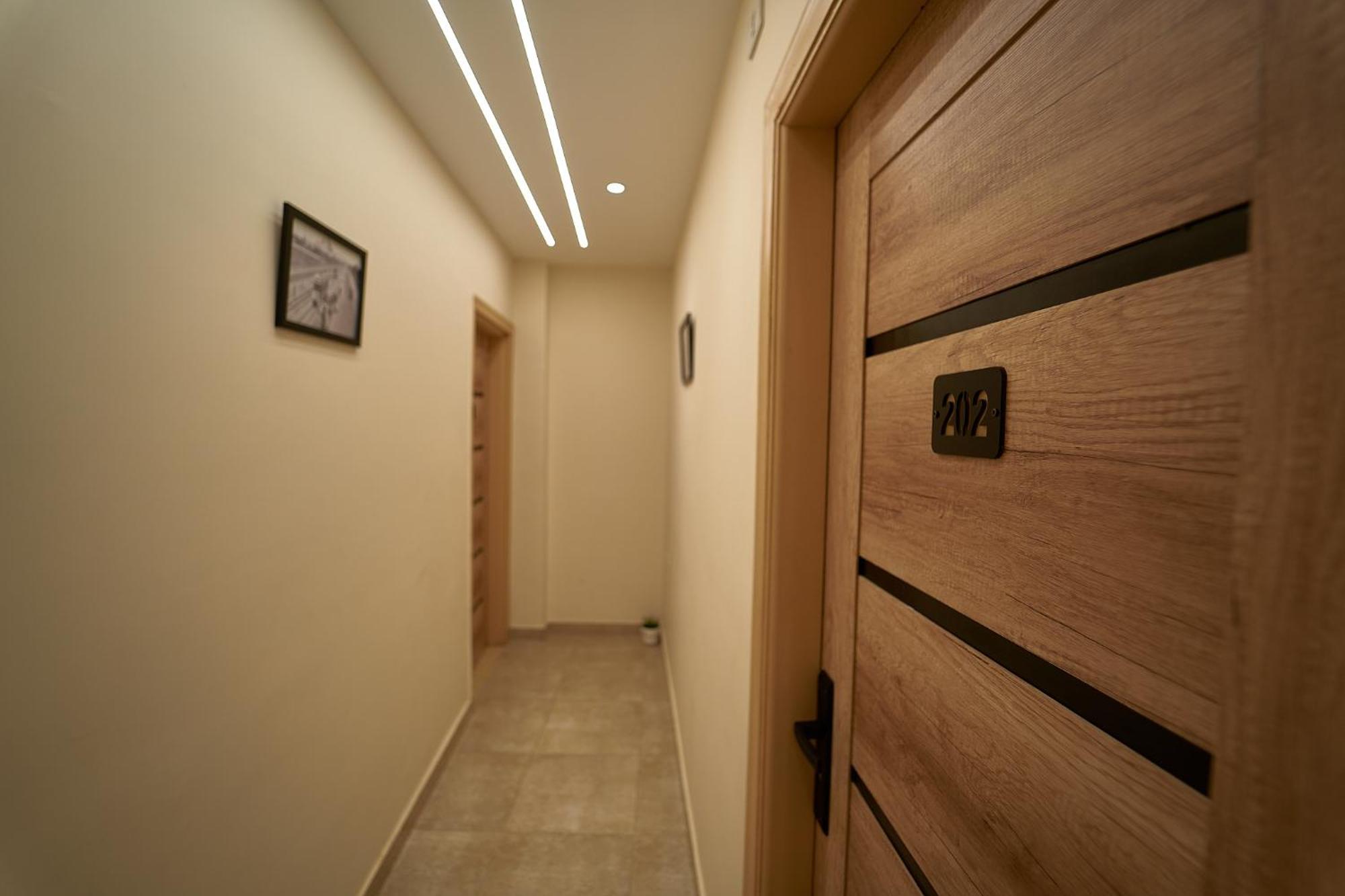 Hotel The Palace Pyramids 3*