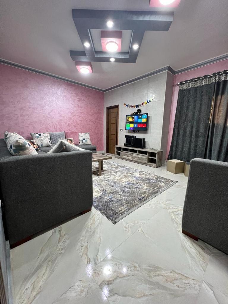 Sasha House Apartment