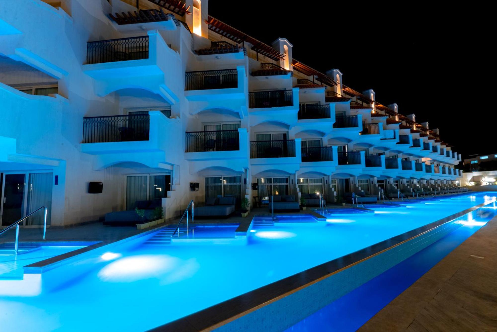 The V Luxury Sahl Hasheesh Resort Hurghada