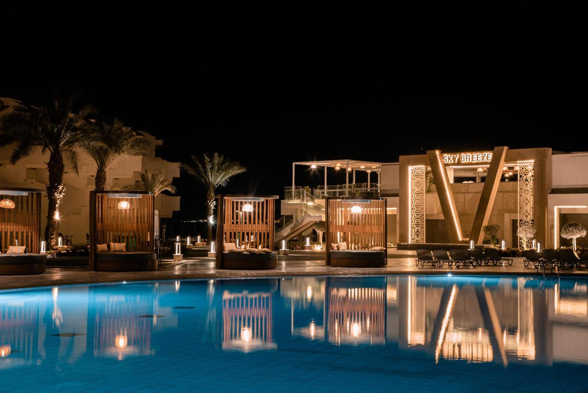 The V Luxury Sahl Hasheesh Resort