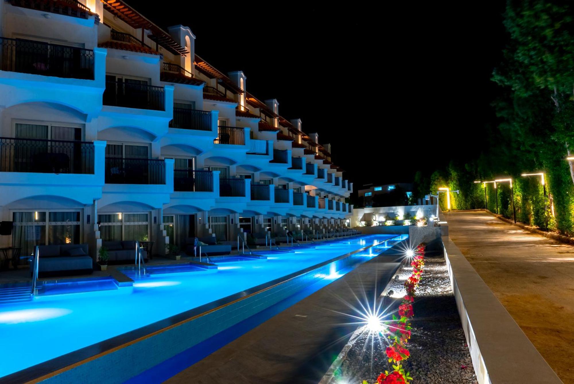 The V Luxury Sahl Hasheesh Resort 5*
