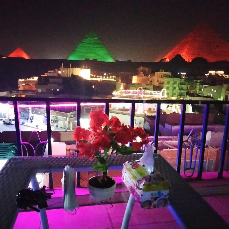 Hotel Golden Pyramids 3*