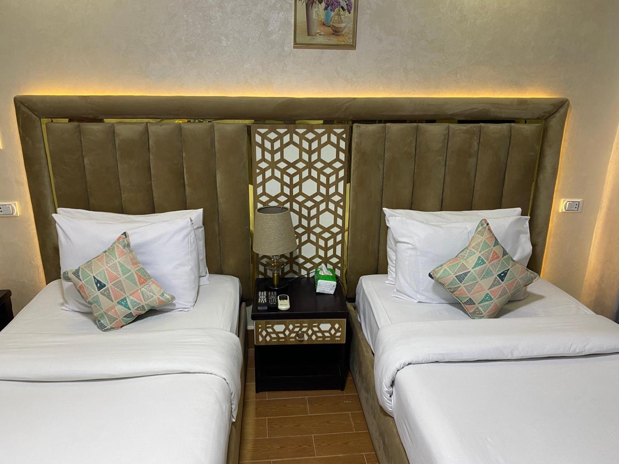 Golden Pyramids 3*