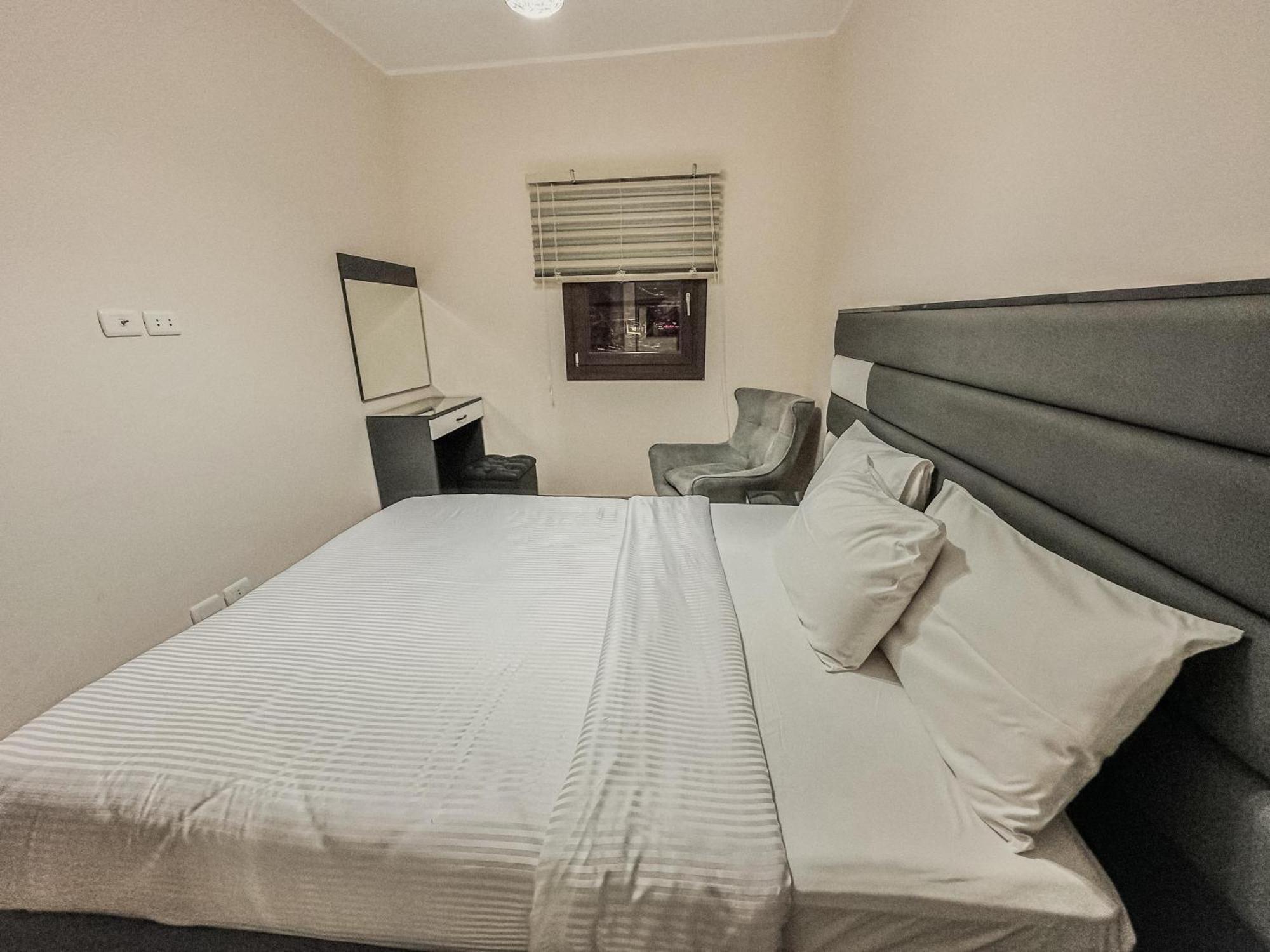 Aldau Heights Modern Brand New Daire