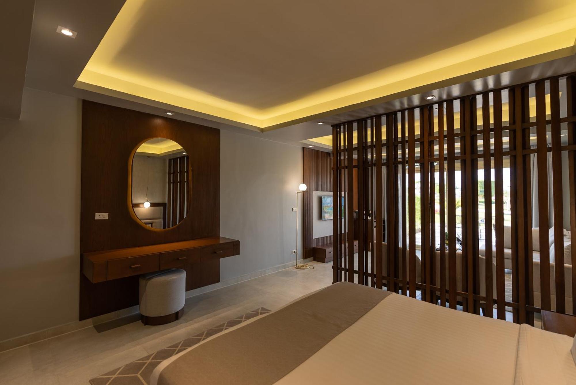Sunrise Crystal Bay -grand Select (adults Only) Resort Hurghada