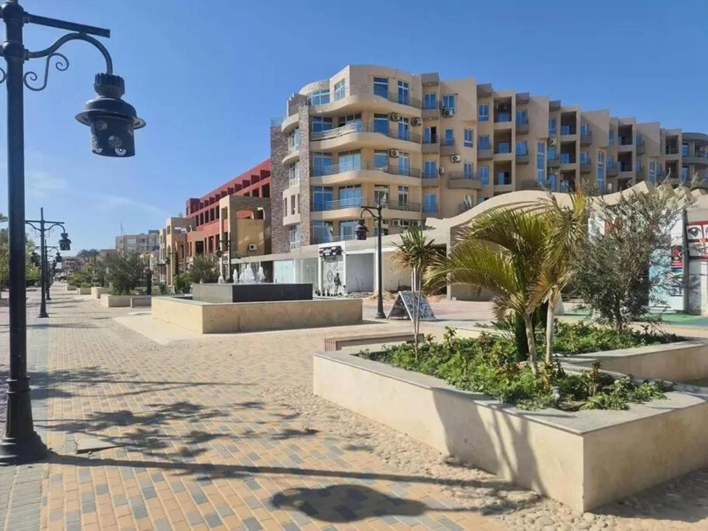 With Seaview, Amazing For Couples, Sunny & Seaview & Free Wi-fi * Hurghada