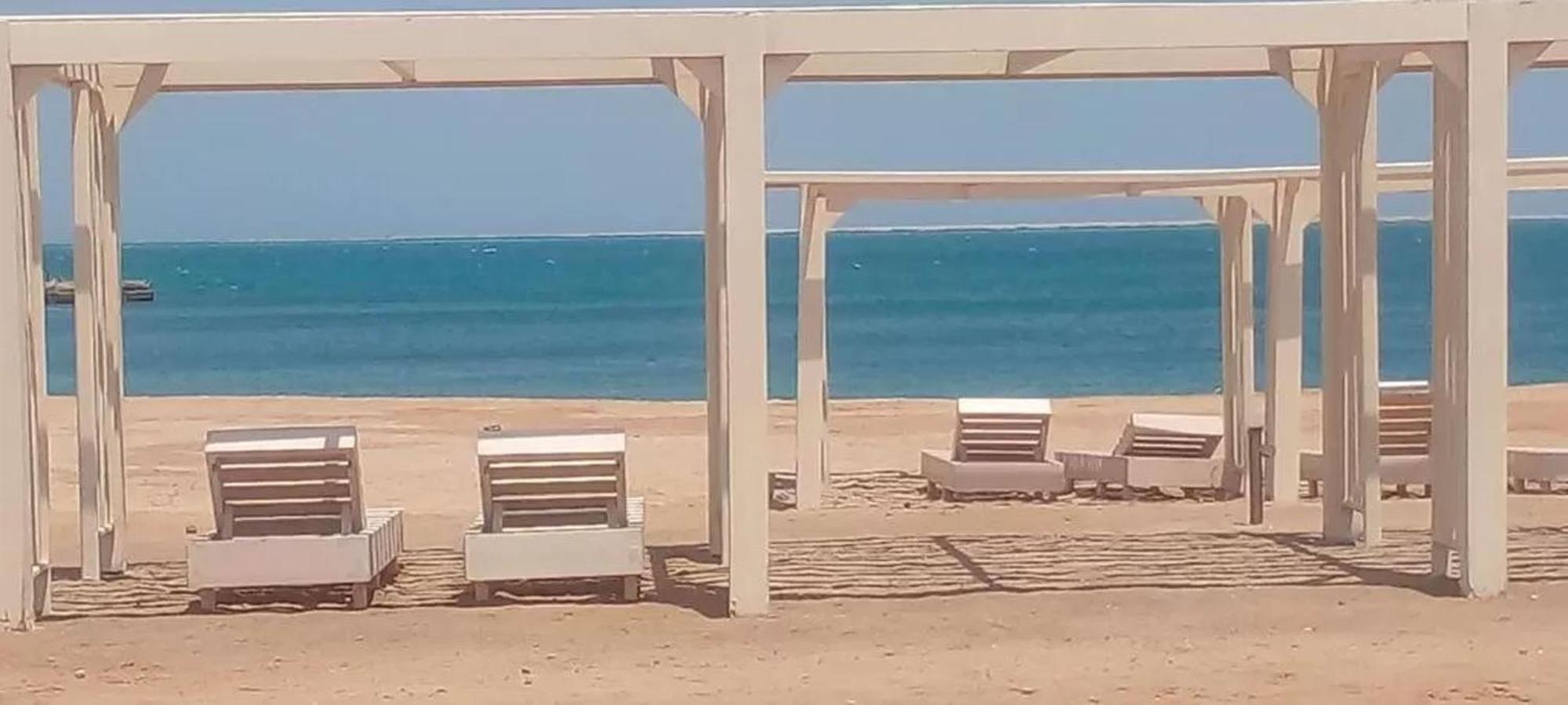 With Seaview, Amazing For Couples, Sunny & Seaview & Free Wi-fi Apartment