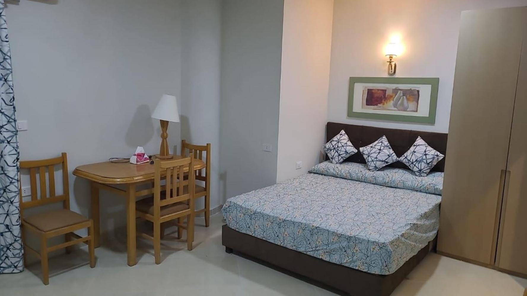 Perfect For Pet Lovers, Sunny With Pool & Seaview & Free Wi-fi