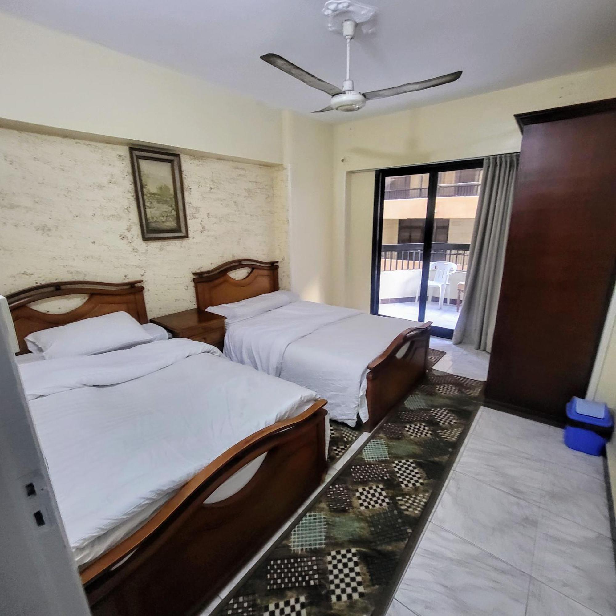 شقه فى ميامى بالاسكندريه مطله على البحر Apartment