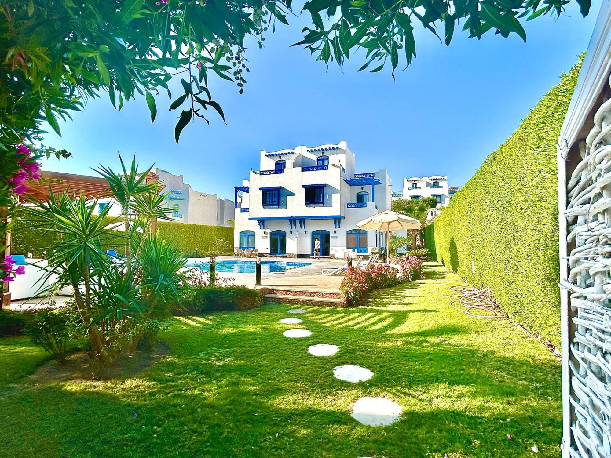 Luxury With Pool In Vilă