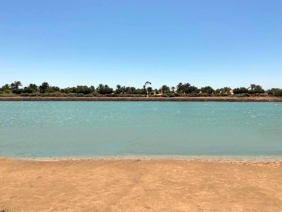 Magical 2br Ground/free Pool & Lagoon Access @elgouna Apartment