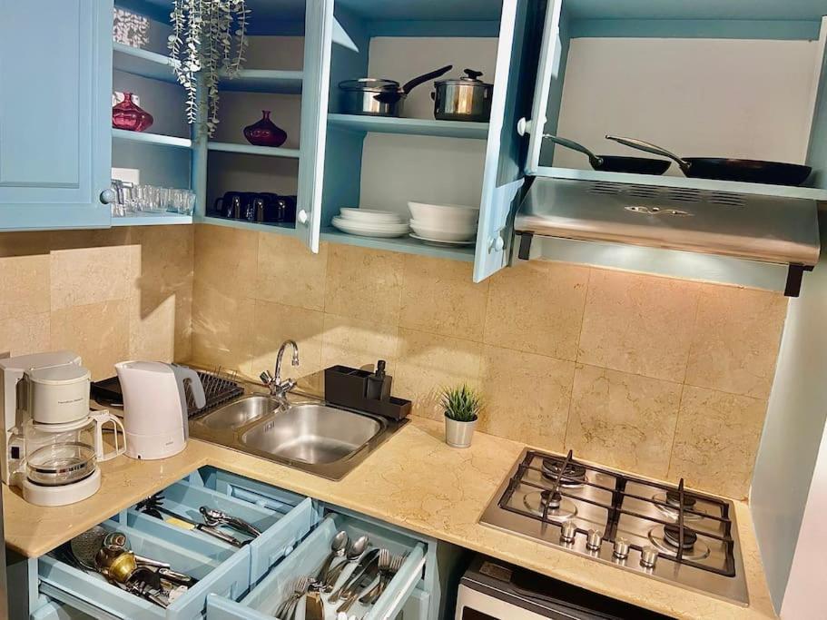 Magical 2br Ground/free Pool & Lagoon Access @elgouna Apartment