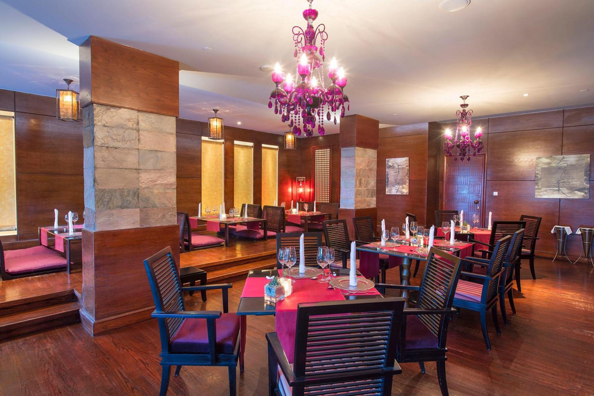 Baron Palace Sahl Hasheesh Resort
