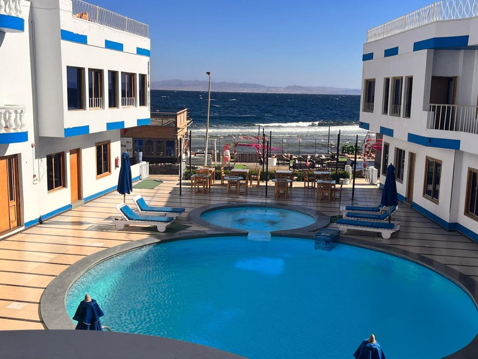 Hotel Seaview 3*