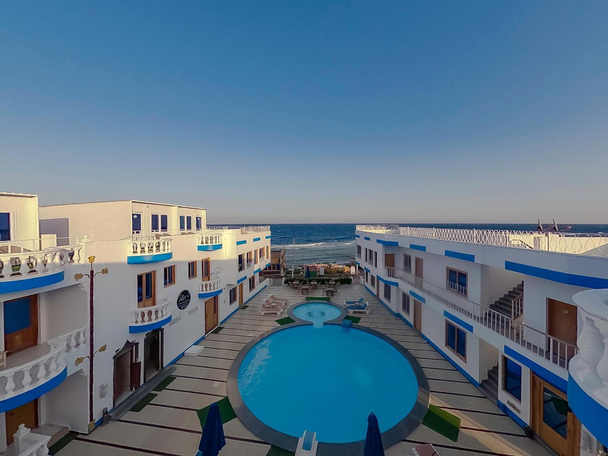 Seaview Hotel