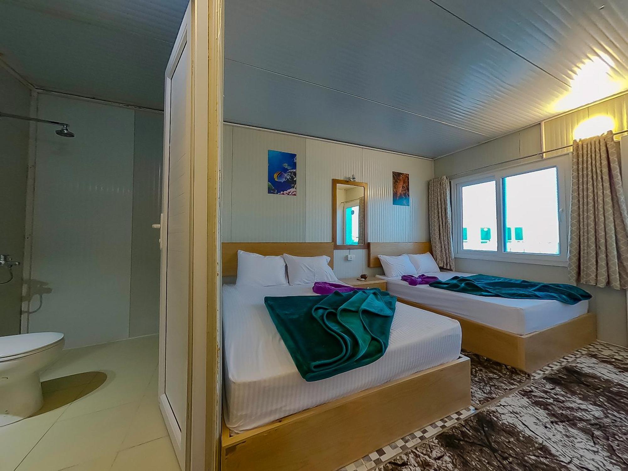 Seaview Hotel