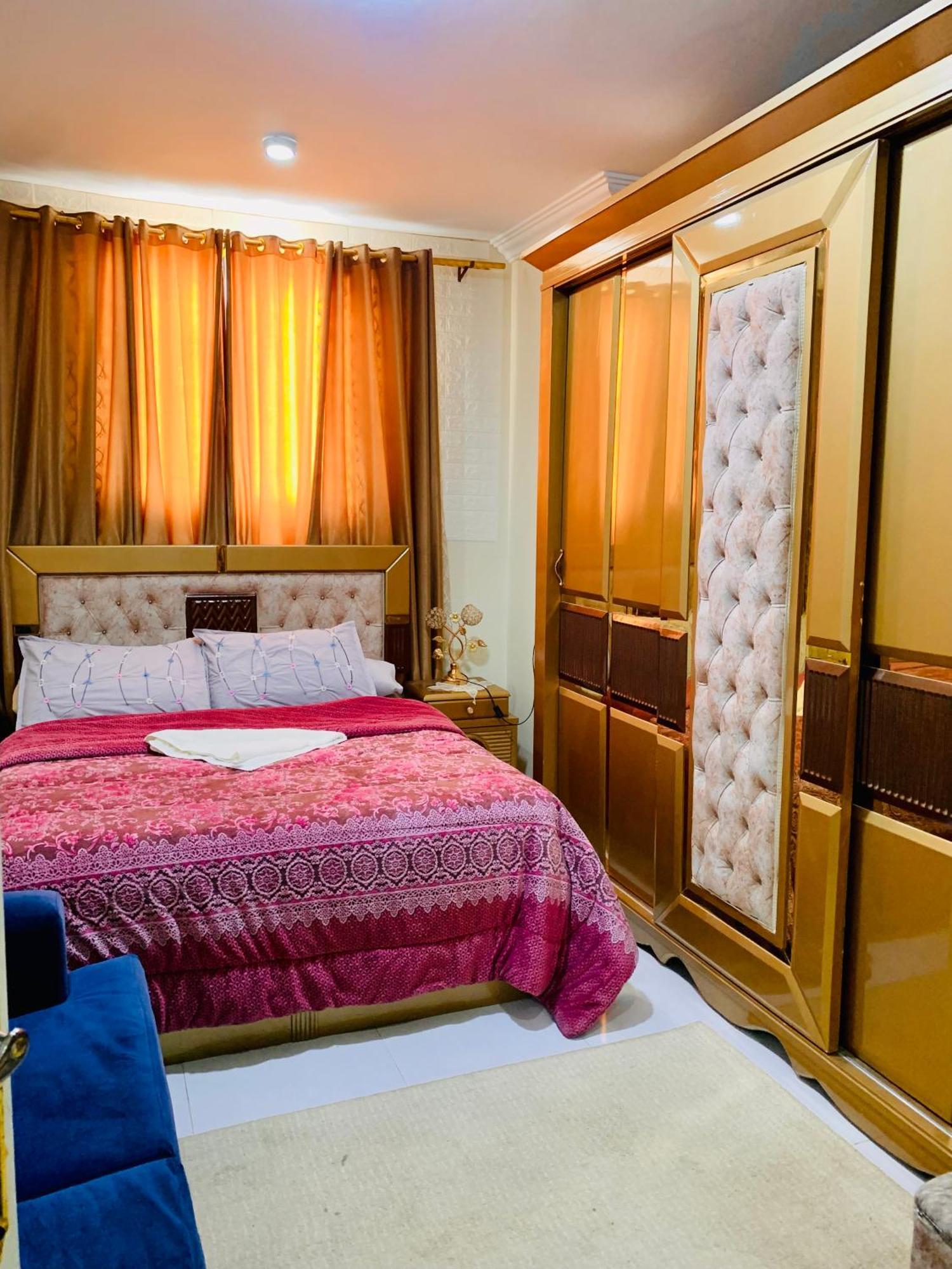 Loay Pyramids View Homestay Cairo