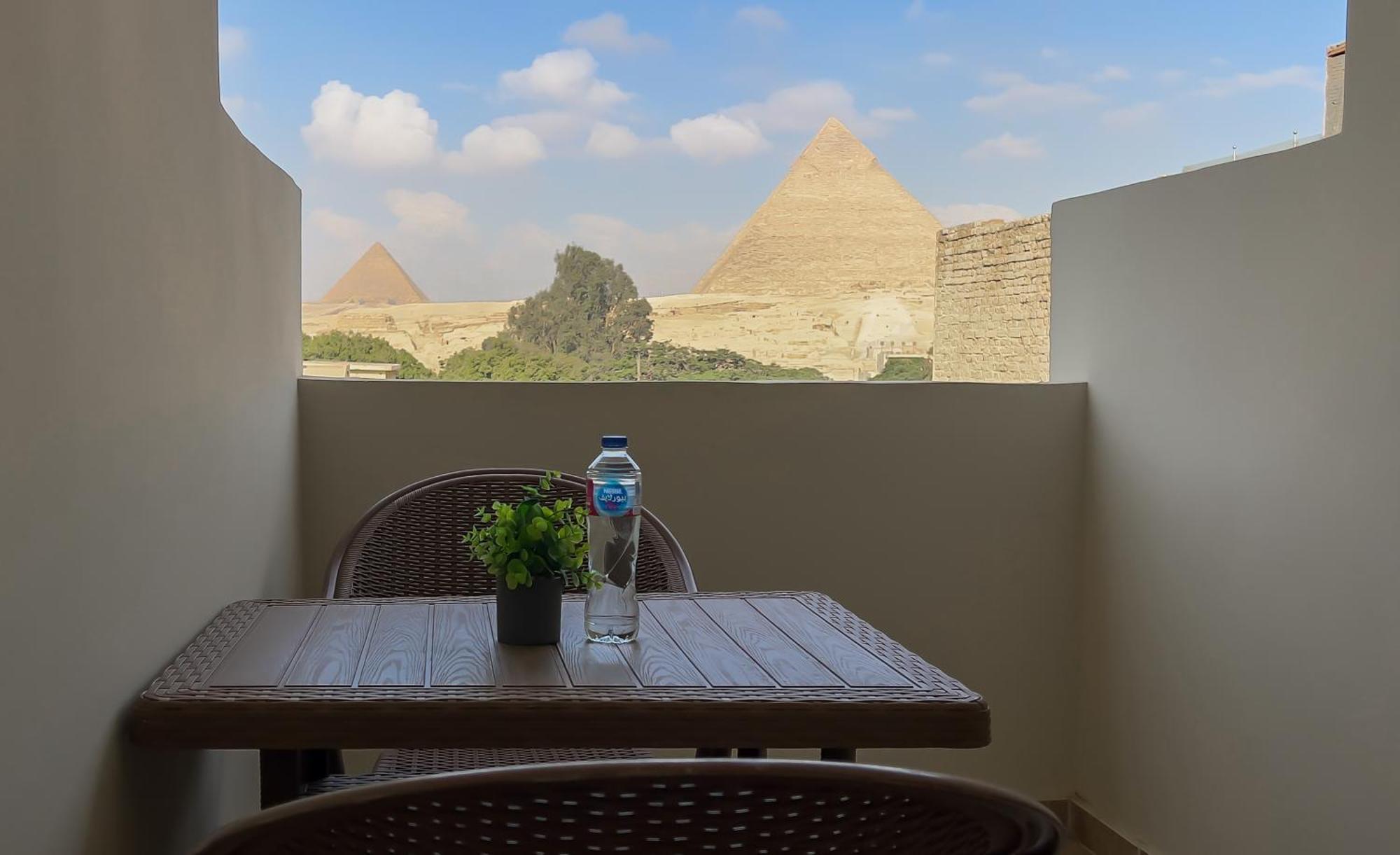 Pyramids Glory *