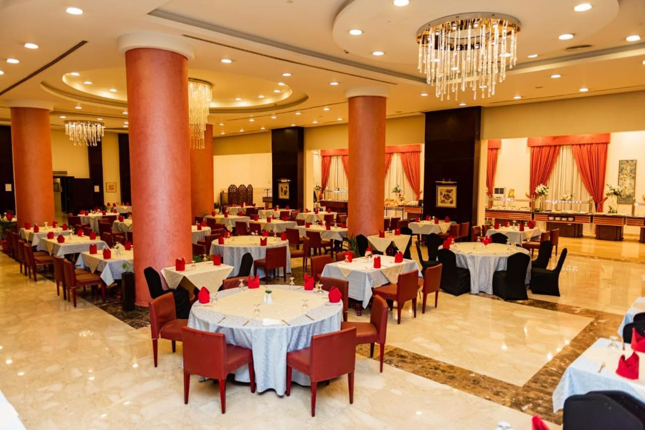 Hotel Jewel Sport And Aqua Park Cairo