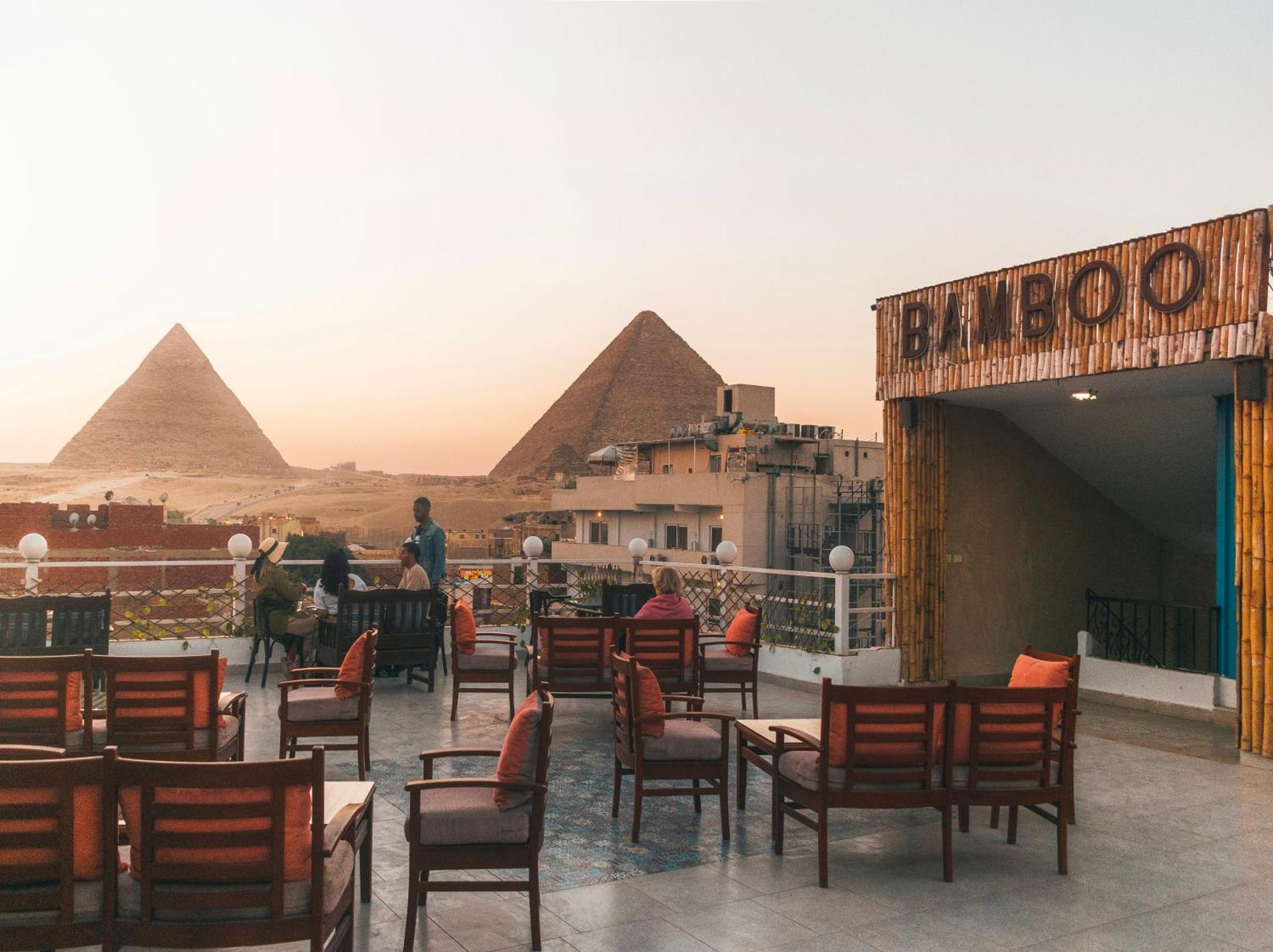 Jimmy Pyramids Hotel 4*
