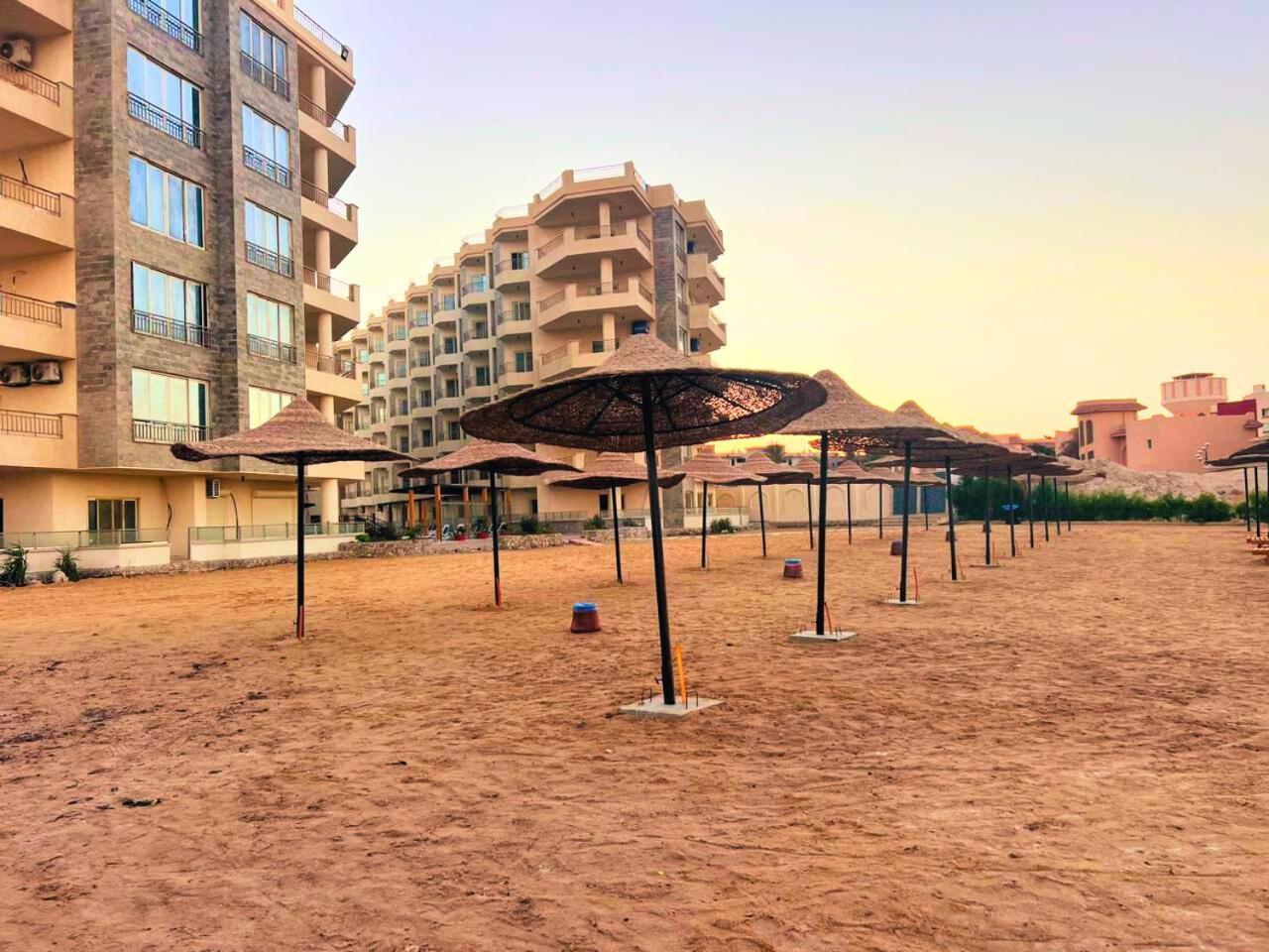Front In Hurghada La Quinta Compound