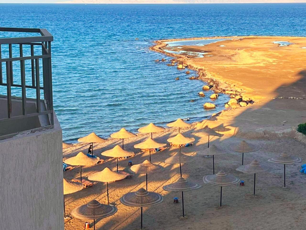Front In Hurghada La Quinta Compound