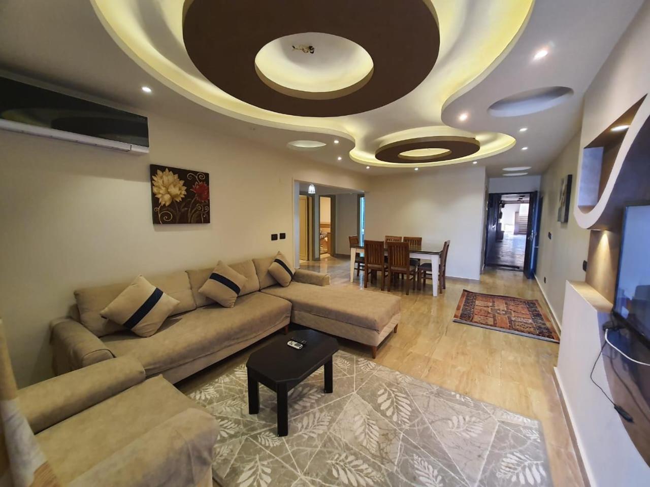 Square - Brand New Luxury With Stunning Sea View Apartment